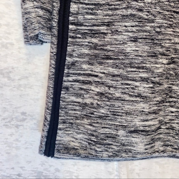 Athleta Retreat Marled Knit Grey Black Long Sleeve Sweater Tunic Dress XSP - Picture 10 of 11